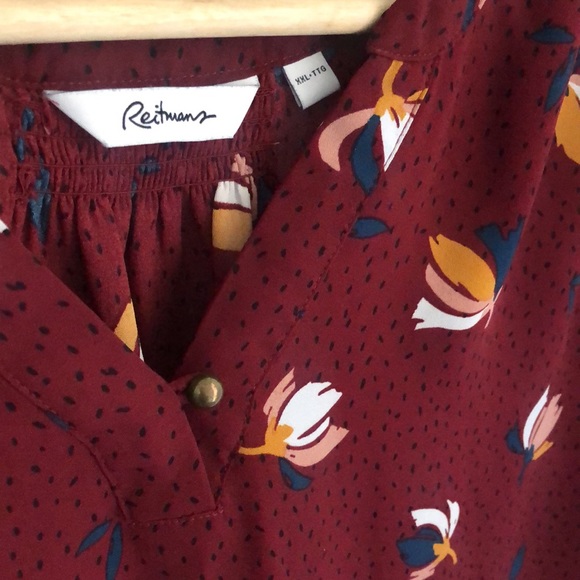 DONATED - Reitmans blouse - Picture 6 of 17